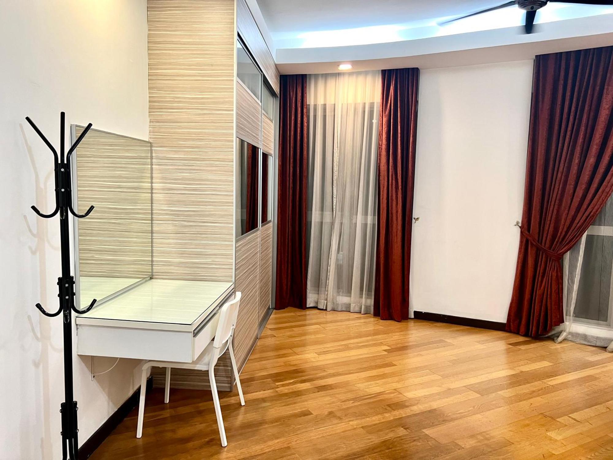 Regalia Suites 424 クアラルンプール エクステリア 写真