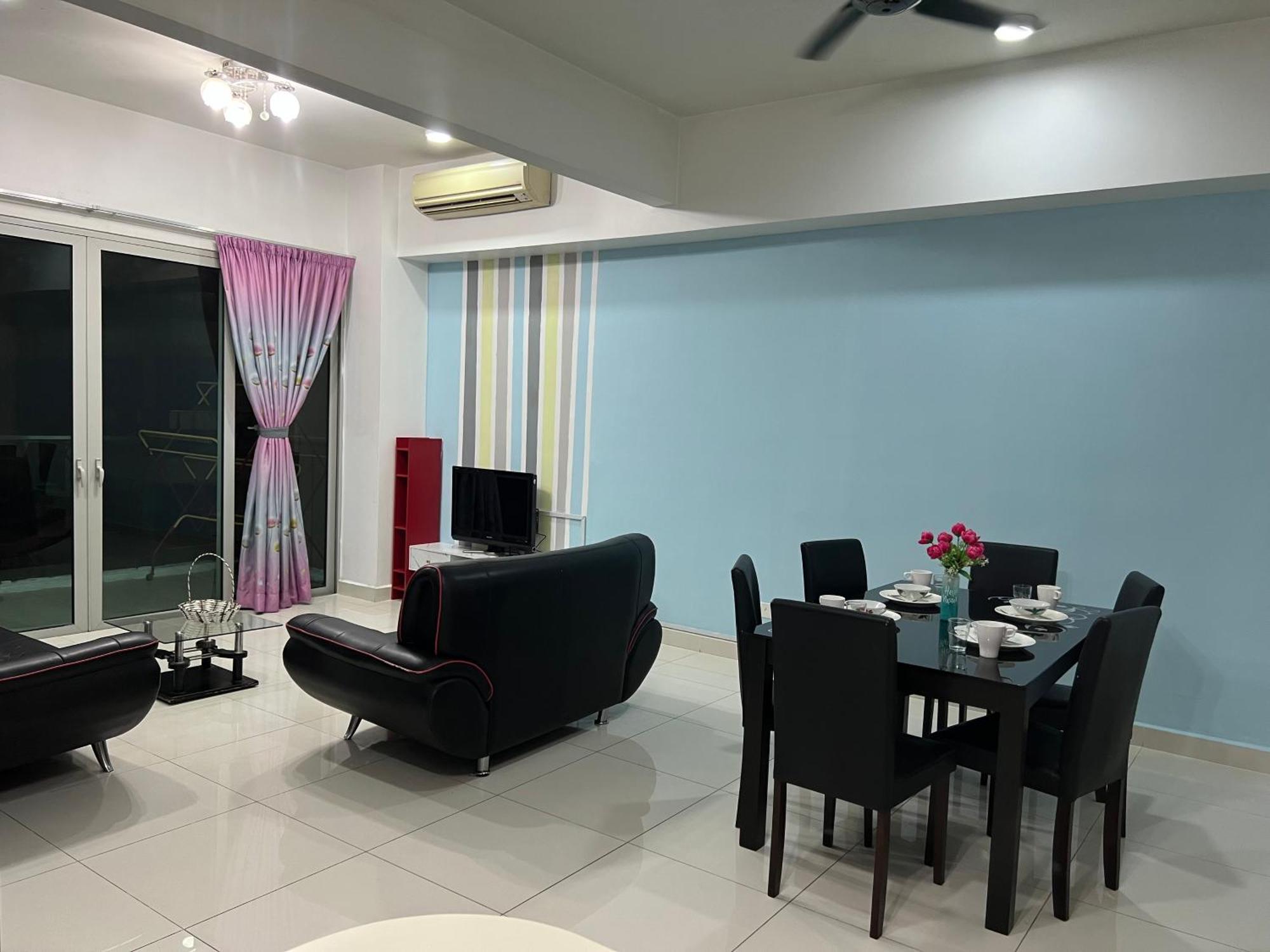 Regalia Suites 424 クアラルンプール エクステリア 写真